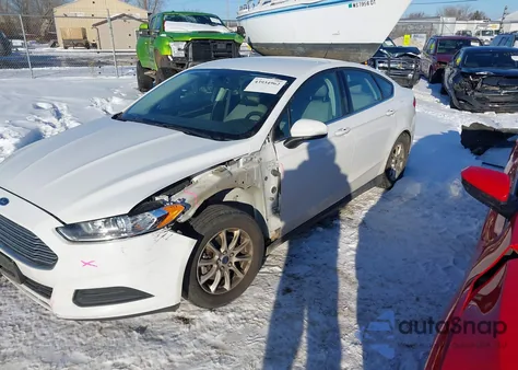 2015 Ford Fusion S from USA, damaged, VIN 3FA6P0G73FR153222